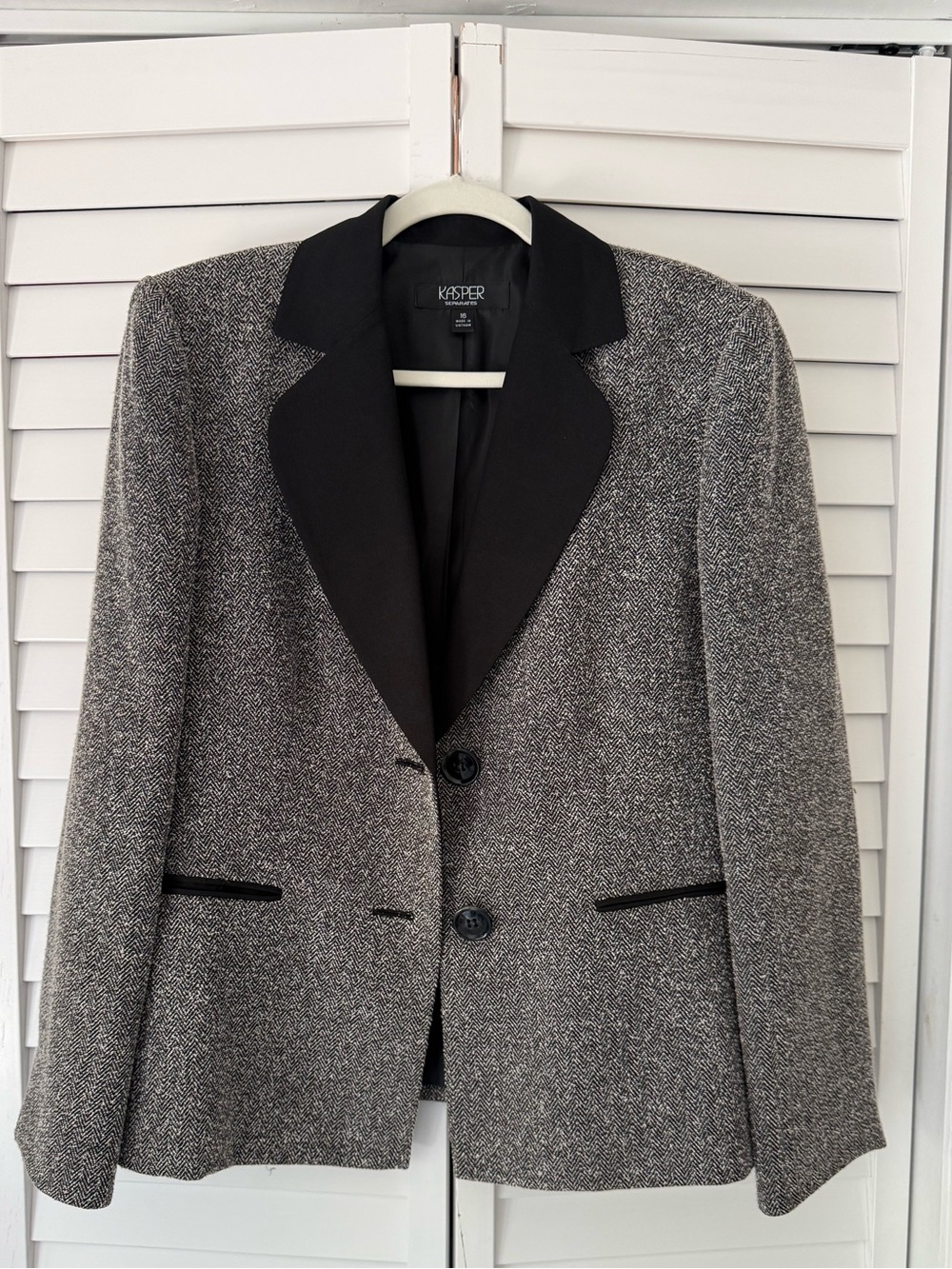 Kasper Black and Gray Tweed Blazer with Satin Lapel